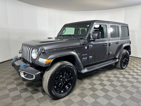 Used 2023 Jeep Wrangler Unlimited Sahara image 7