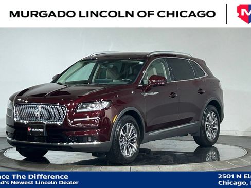 Used 2023 Lincoln Nautilus Reserve AWD/4WD image 4