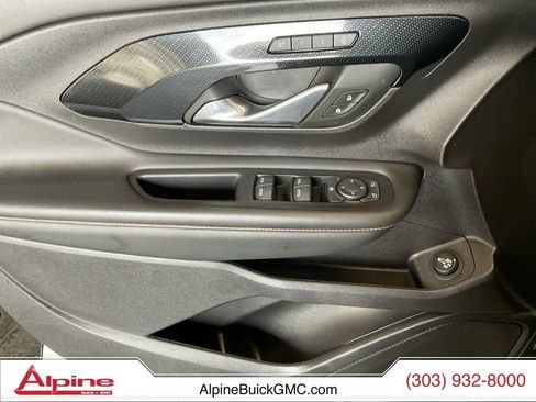 Used 2024 GMC Terrain AT4 AWD/4WD image 19