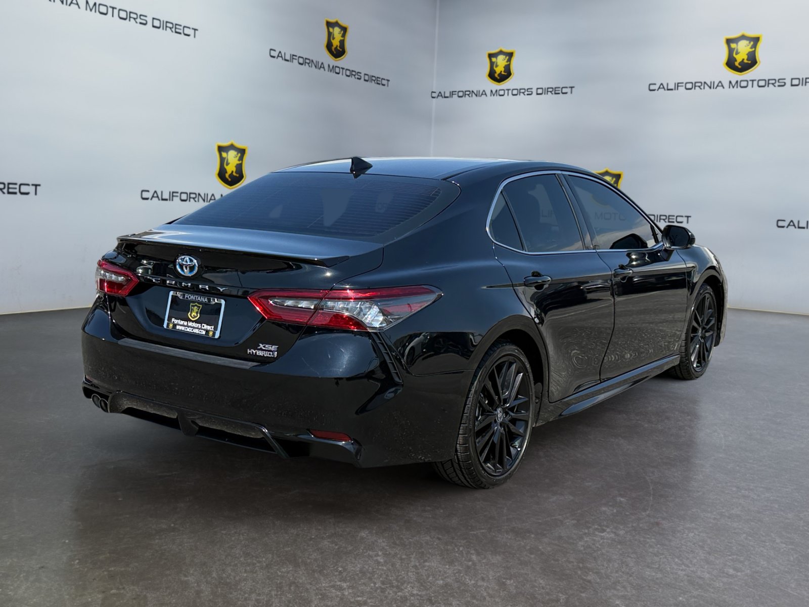 Used 2024 Toyota Camry XSE w/ Cold Weather Package FWD image 5