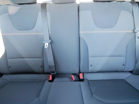 Certified 2023 Kia Niro LX image 14