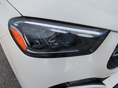 Certified 2024 Mercedes-Benz GLE 450 4MATIC image 10