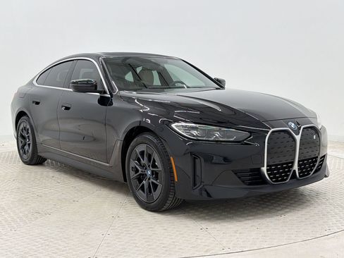 Used 2023 BMW i4 eDrive35 w/ Premium Package RWD image 7