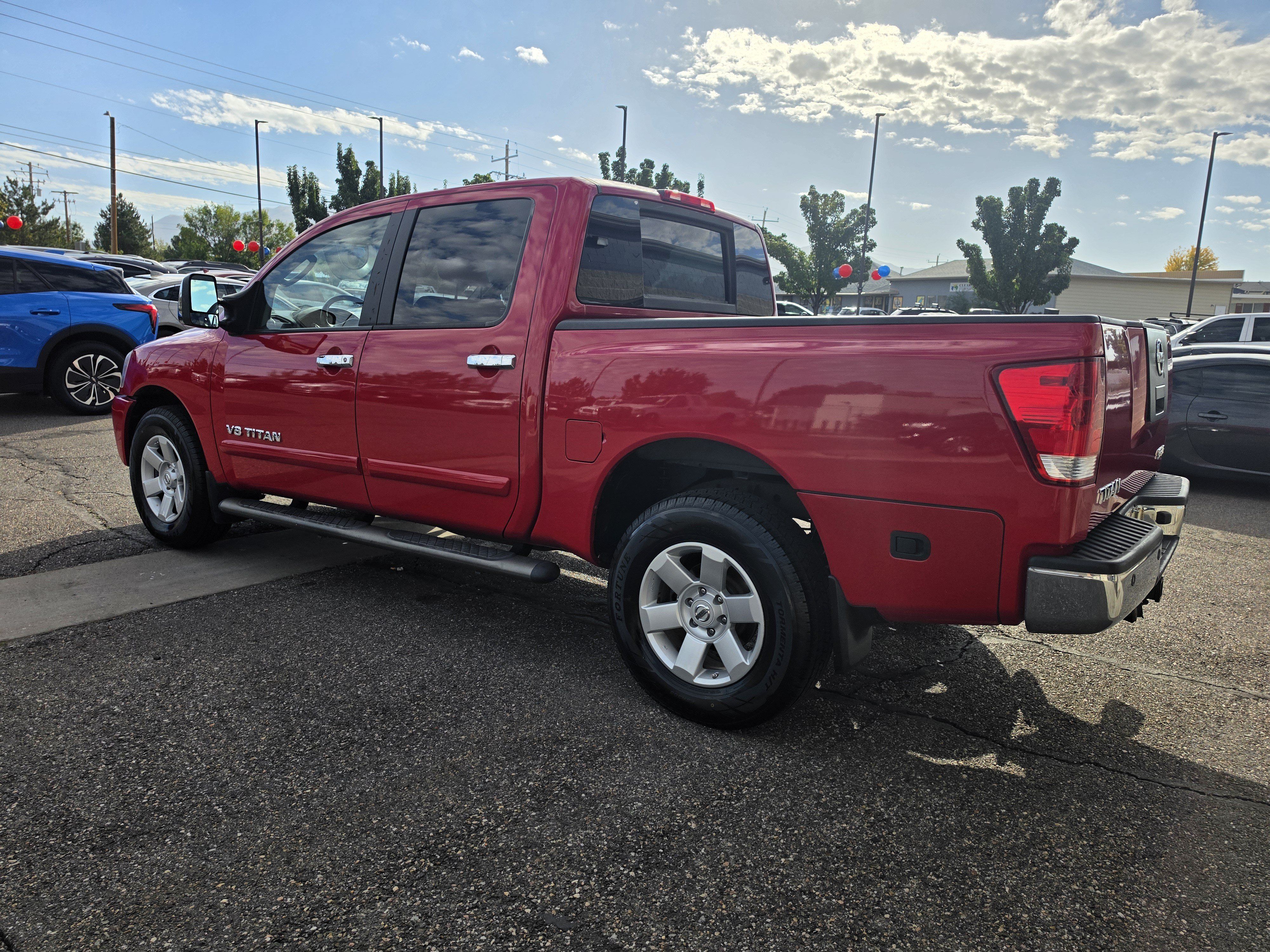 Used 2007 Nissan Titan LE w/ Tow Pkg AWD/4WD image 5
