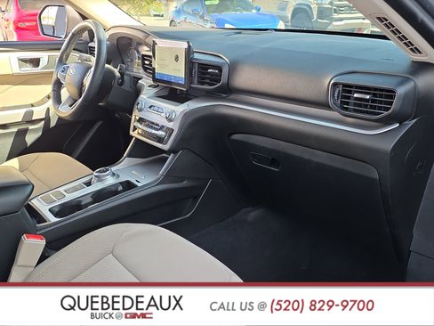 Used 2022 Ford Explorer XLT image 28