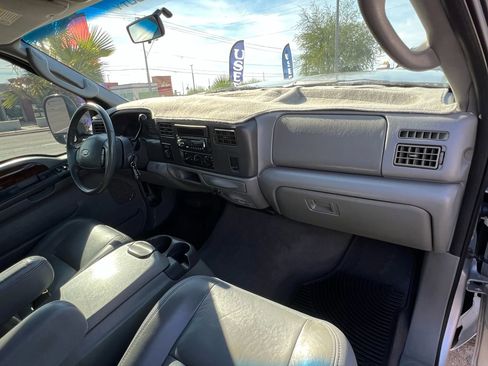 Used 2004 Ford F250 XLT image 22