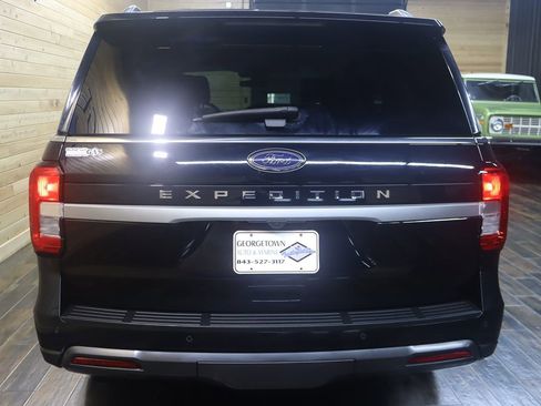 Used 2023 Ford Expedition XL image 4