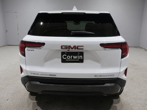 Used 2026 GMC Terrain Elevation AWD/4WD image 3
