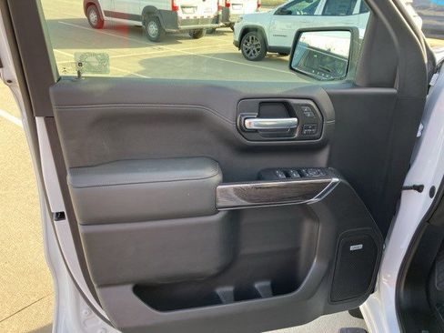 Used 2022 Chevrolet Silverado 1500 LTZ w/ LTZ Premium Package image 9