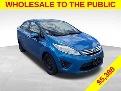 Used 2013 Ford Fiesta SE