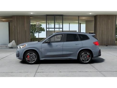 New 2026 BMW X1 xDrive28i w/ Technology Package AWD/4WD image 4
