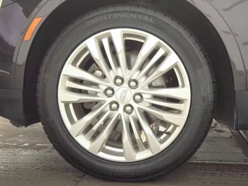 Used 2018 Cadillac XT5 Premium Luxury AWD/4WD image 15