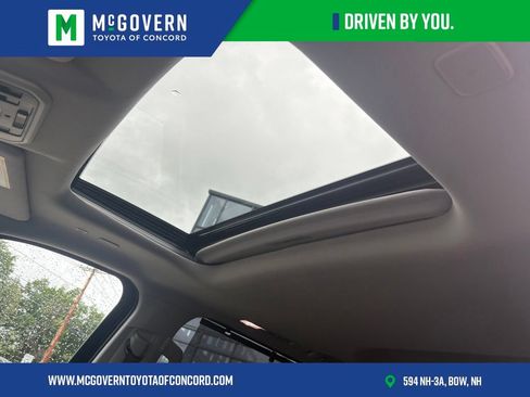 Used 2023 Toyota Sequoia Limited AWD/4WD image 22