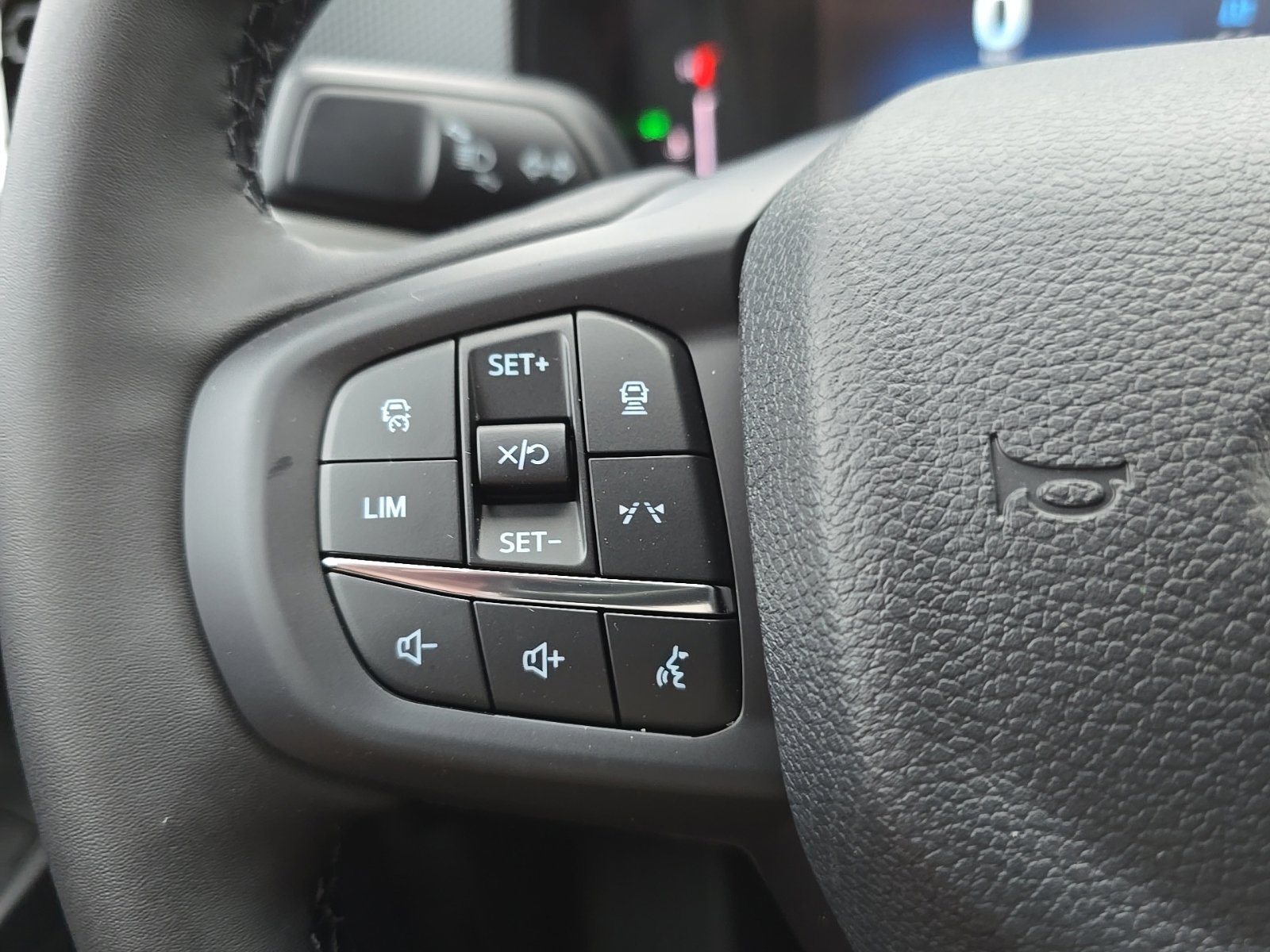 New 2026 Ford Ranger XLT w/ Technology Package AWD/4WD image 18