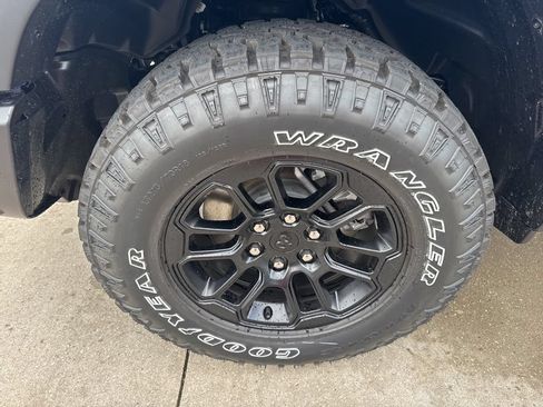 New 2026 RAM 1500 Rebel w/ Rebel Level 2 Equipment Group AWD/4WD image 6