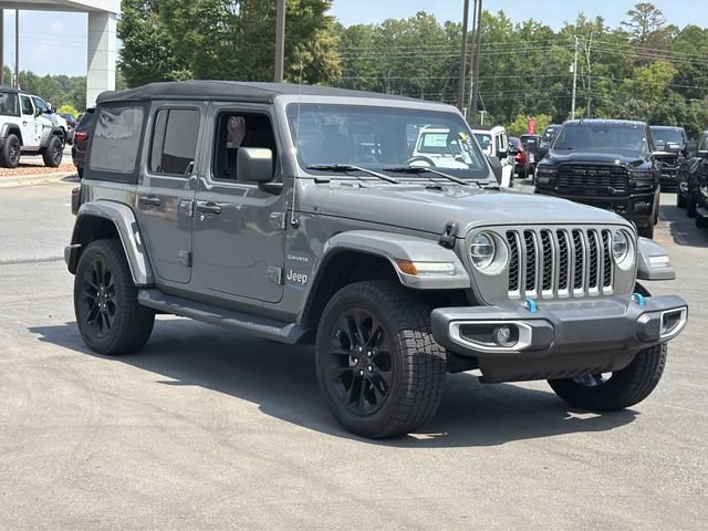 Used 2022 Jeep Wrangler Unlimited Sahara AWD/4WD image 14