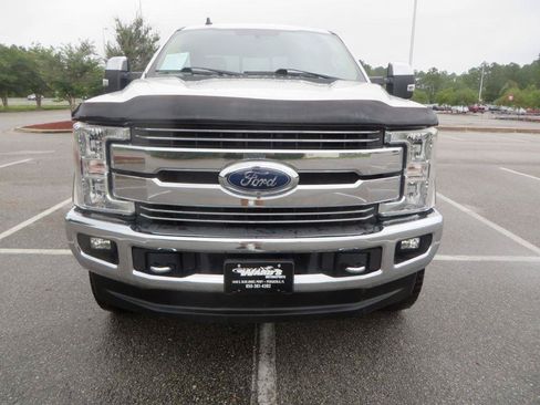 Used 2019 Ford F250 Lariat w/ Chrome Package AWD/4WD image 3