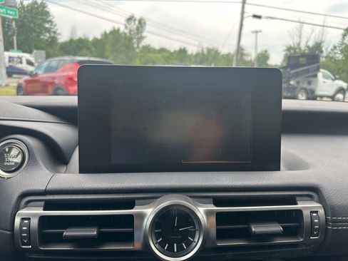 Used 2022 Lexus IS 300 AWD w/ Premium Package image 23