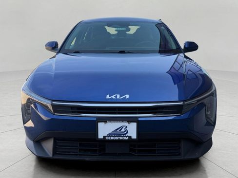 Used 2025 Kia K4 FWD image 47