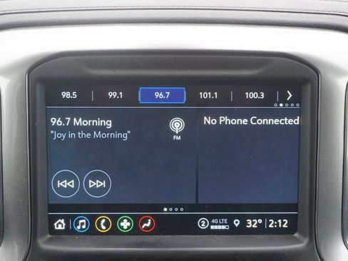 Used 2022 Chevrolet Silverado 1500 LT Trail Boss w/ Convenience Package II image 13