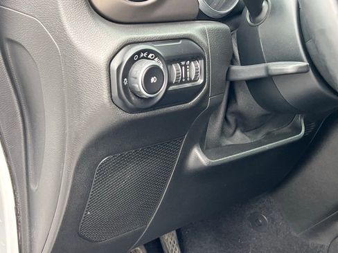 Used 2020 Jeep Wrangler Unlimited Sport AWD/4WD image 29