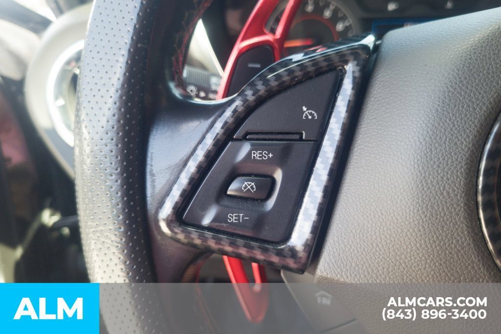 Used 2021 Chevrolet Camaro LT RWD image 12