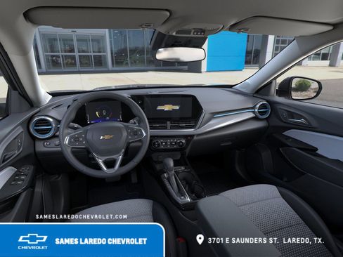 New 2026 Chevrolet Trax LT w/ Driver Confidence Package image 15