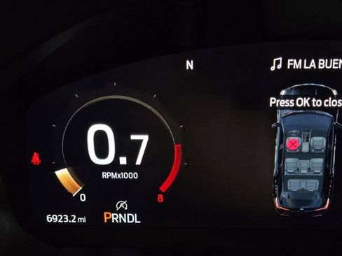 Used 2025 Ford Explorer ST-Line RWD image 11