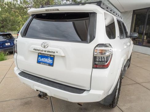 Used 2016 Toyota 4Runner SR5 Premium RWD image 6