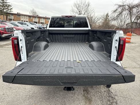 New 2026 GMC Sierra 3500 Denali image 23