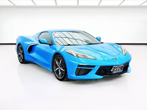 Used 2021 Chevrolet Corvette Stingray Convertible w/ 1LT RWD image 3