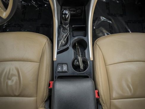 Used 2013 Hyundai Sonata Limited w/ Premium Pkg image 26