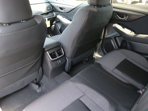 Used 2025 Subaru Outback Premium image 16