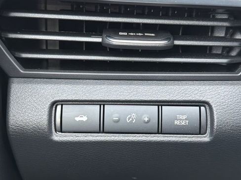 Certified 2025 Nissan Altima 2.5 S FWD image 14