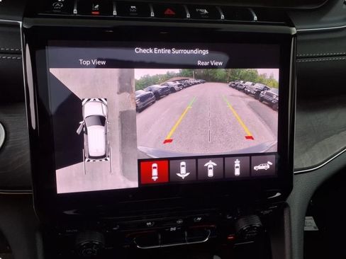 New 2025 Jeep Grand Cherokee Overland w/ Adv Protech Group III AWD/4WD image 15