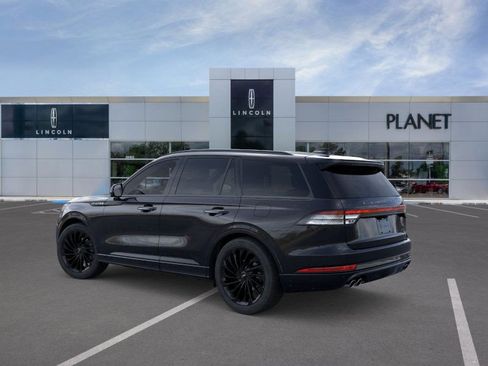 New 2026 Lincoln Aviator Reserve w/ Jet Appearance Package image 4
