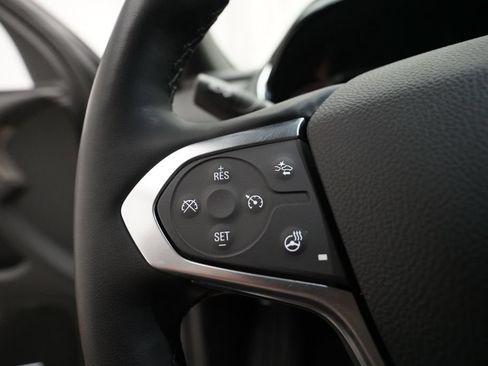 Used 2023 Chevrolet Traverse Premier AWD/4WD image 19
