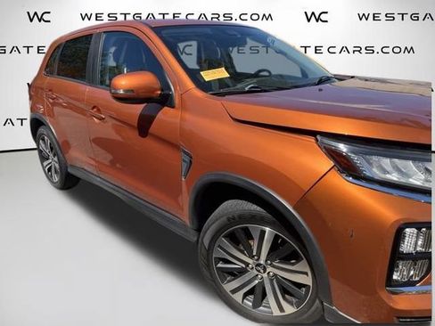 Used 2020 Mitsubishi Outlander Sport SE FWD image 15