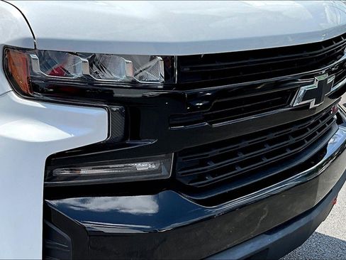 Used 2019 Chevrolet Silverado 1500 LT Trail Boss AWD/4WD image 32