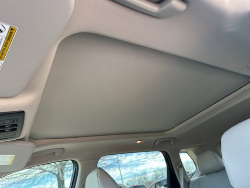 New 2026 Nissan Rogue SV image 34