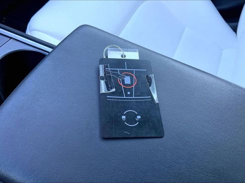 Used 2021 Tesla Model 3 Long Range image 15