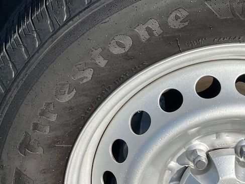 Used 2025 Toyota Tacoma SR image 6