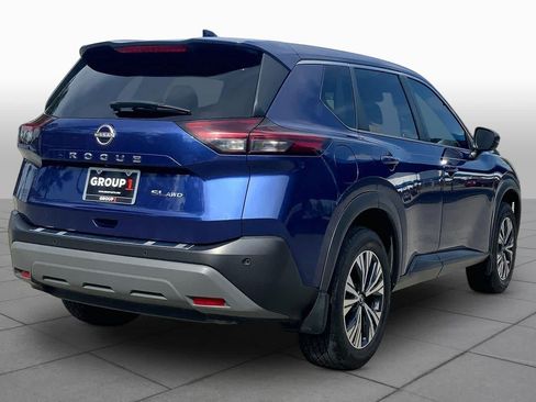 Used 2022 Nissan Rogue SV AWD/4WD image 13