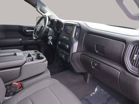Used 2022 Chevrolet Silverado 1500 Custom image 31