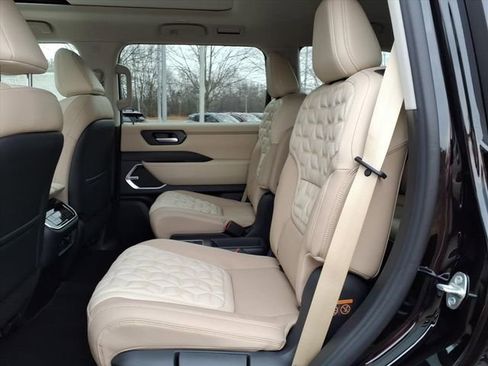 New 2026 Nissan Armada Platinum Reserve image 8