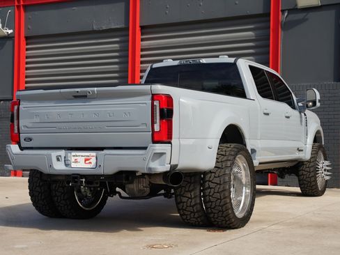 Used 2026 Ford F450 Platinum w/ Platinum Plus Package image 6
