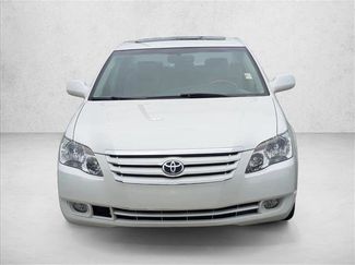 Used 2007 Toyota Avalon Limited FWD video 2
