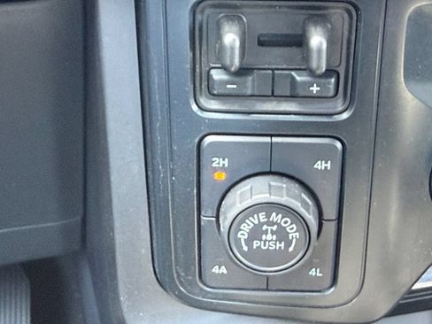 Used 2025 Ford F150 Lariat w/ Bed Utility Package AWD/4WD image 20