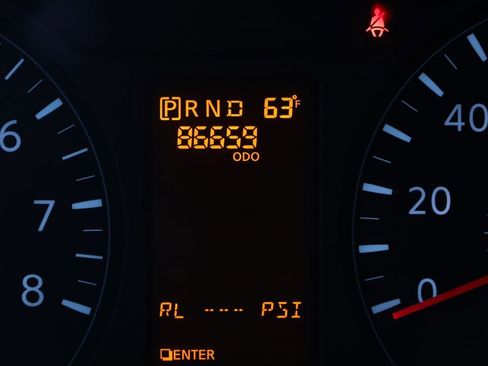 Used 2021 Nissan NV 1500 SV image 31