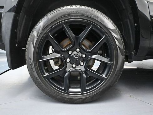 Used 2021 RAM 1500 Laramie image 17